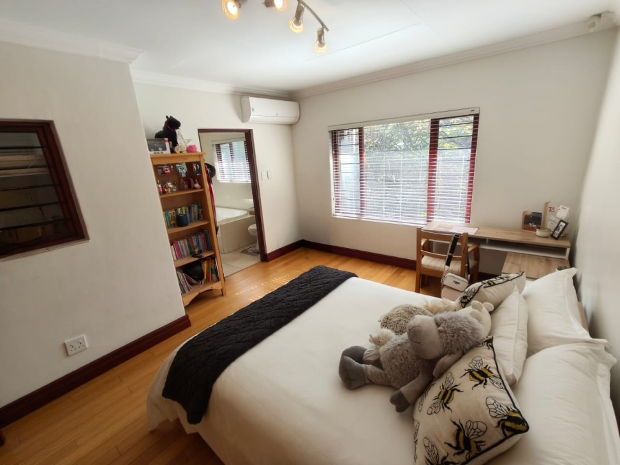 5 Bedroom Property for Sale in Cashan North West